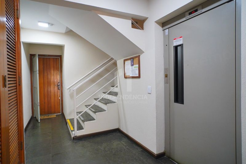 APARTAMENTO 3 quartos  no bairro PETRÓPOLIS em PORTO ALEGRE