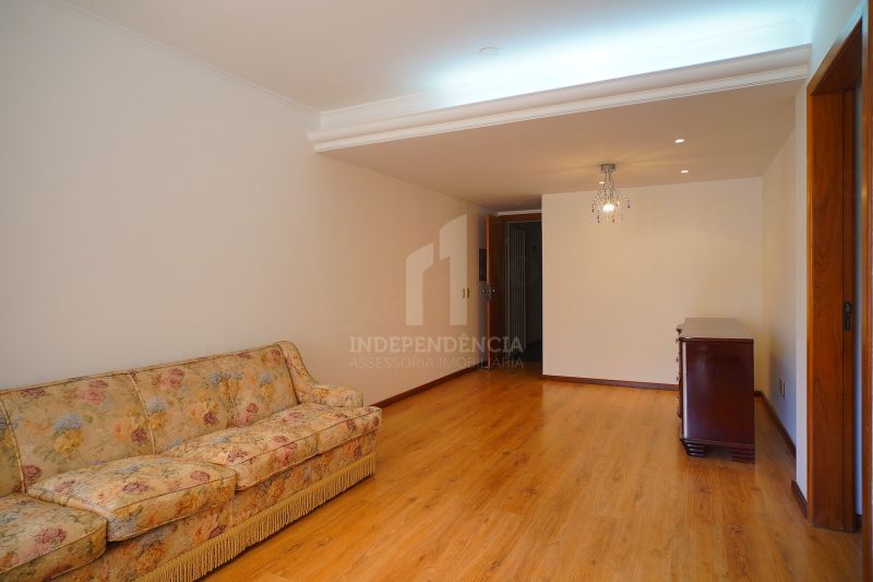APARTAMENTO 3 quartos  no bairro PETRÓPOLIS em PORTO ALEGRE