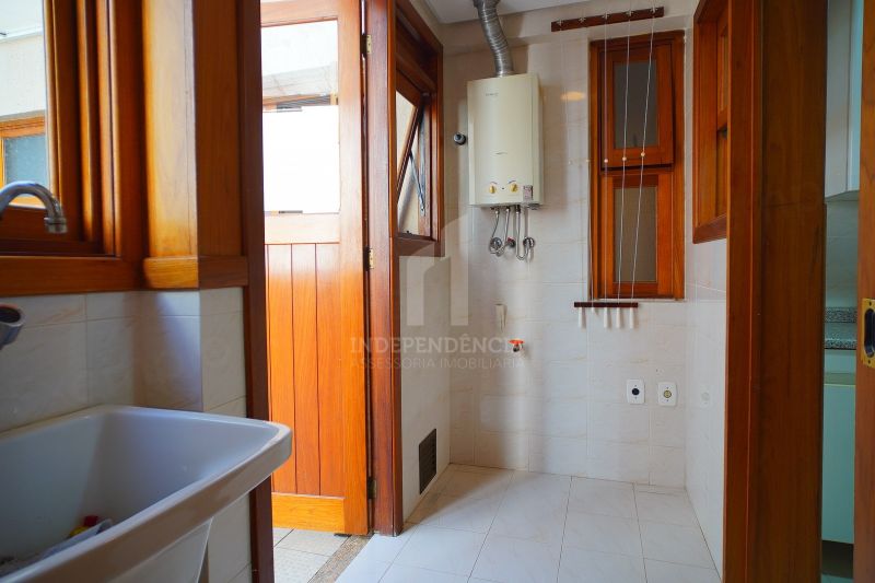 APARTAMENTO 3 quartos  no bairro PETRÓPOLIS em PORTO ALEGRE