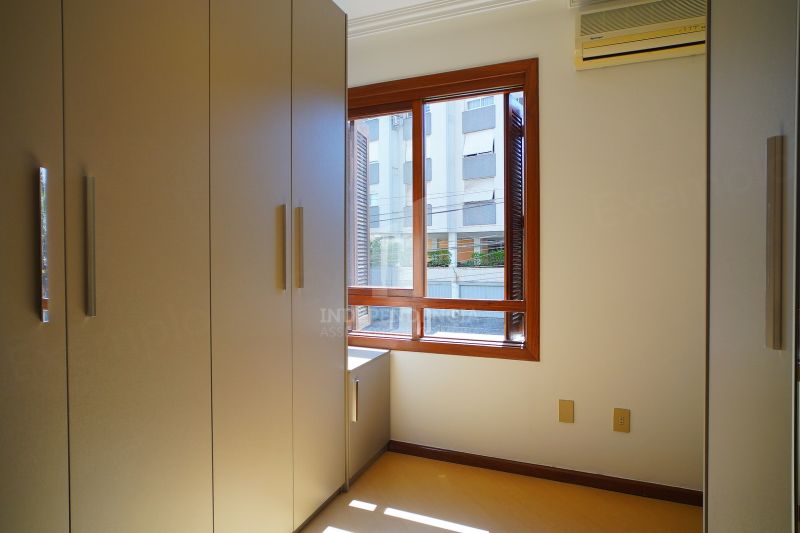 APARTAMENTO 3 quartos  no bairro PETRÓPOLIS em PORTO ALEGRE