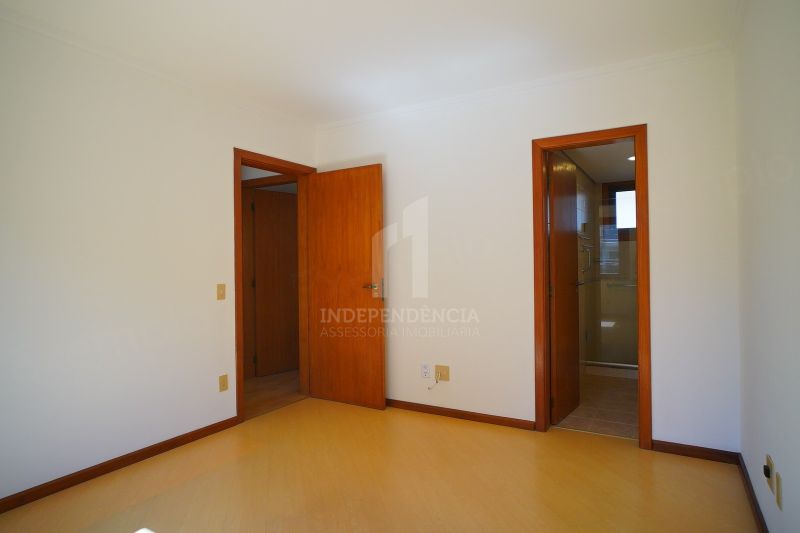APARTAMENTO 3 quartos  no bairro PETRÓPOLIS em PORTO ALEGRE