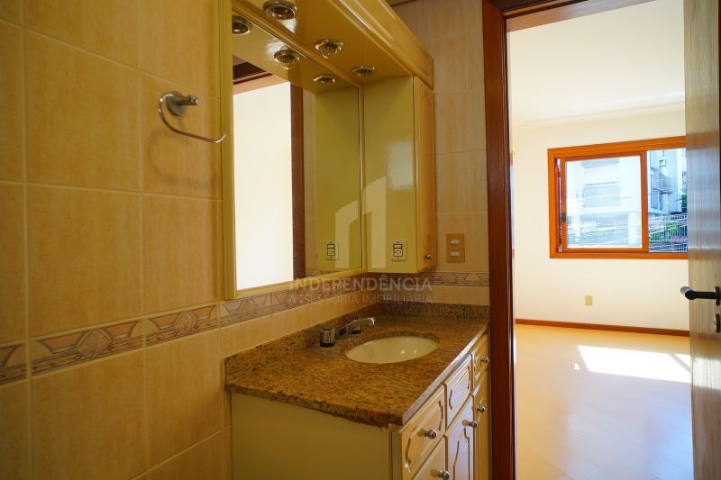 APARTAMENTO 3 quartos  no bairro PETRÓPOLIS em PORTO ALEGRE
