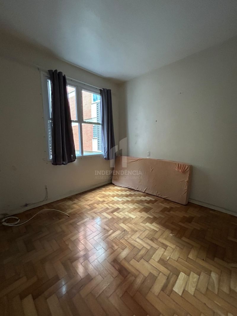 APARTAMENTO 2 quartos  no bairro FLORESTA em PORTO ALEGRE