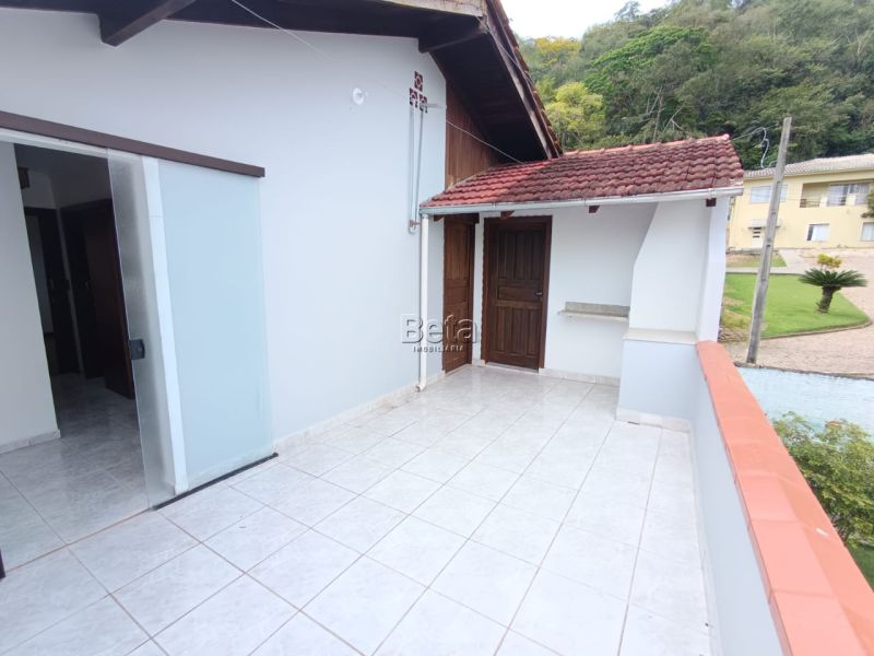 Casa para alugar no bairro VILA NOVA