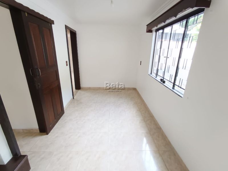 Casa para alugar no bairro VILA NOVA