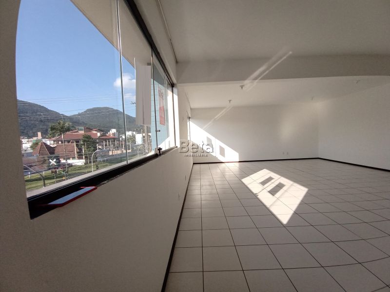 Sala no bairro Centro em Jaragua Do Sul