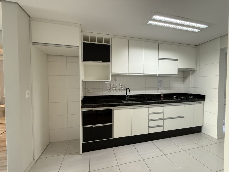 Apto para alugar no bairro CENTRO