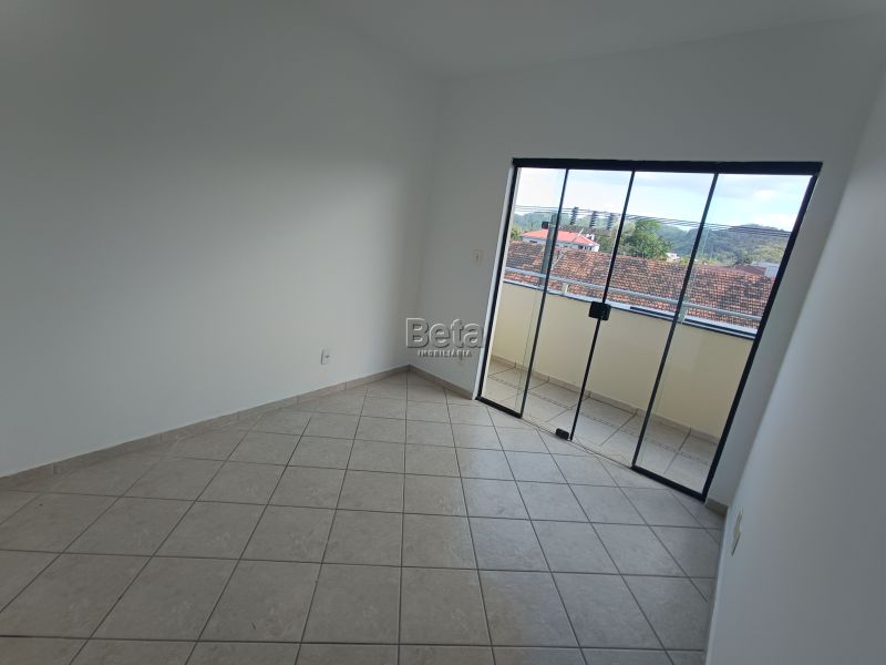 Apto para alugar no bairro CENTRO