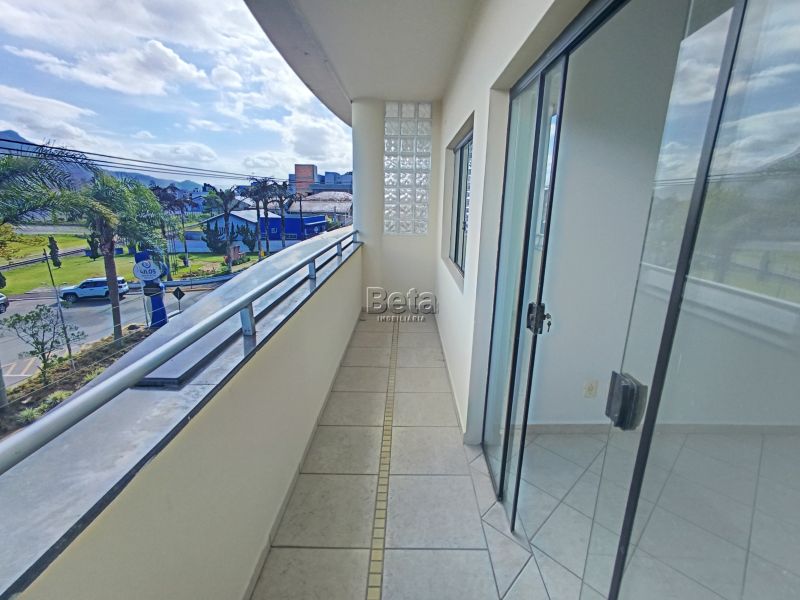 Apto para alugar no bairro CENTRO