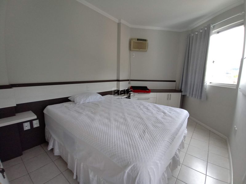 Apto no bairro Ilha Da Figueira em Jaragua Do Sul