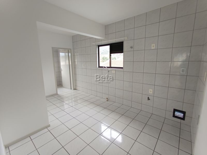 Apto para alugar no bairro ILHA DA FIGUEIRA