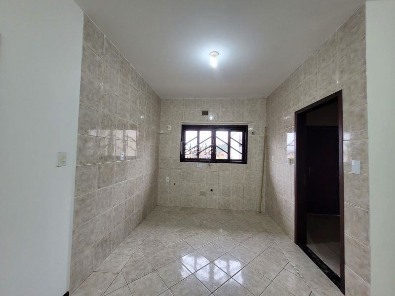 Apto para alugar no bairro BARRA DO RIO CERRO