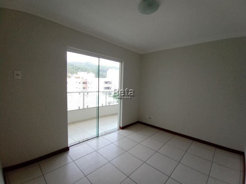 Apto para alugar no bairro VILA NOVA