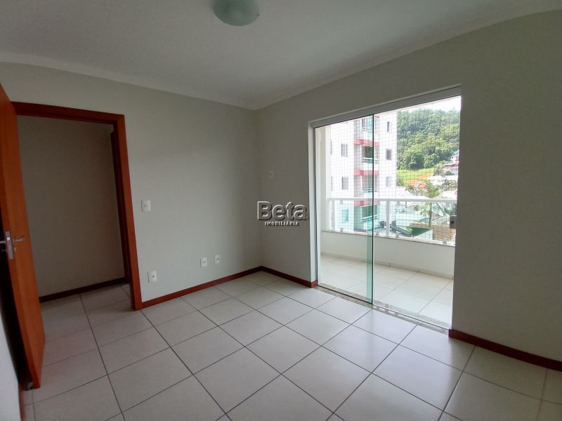 Apto para alugar no bairro VILA NOVA