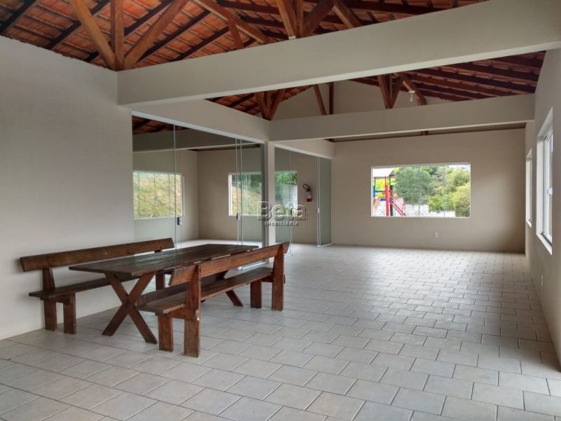 Apto para alugar no bairro JARAGUA ESQUERDO