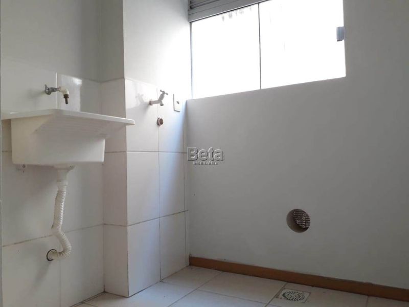 Apto para alugar no bairro VILA LENZI