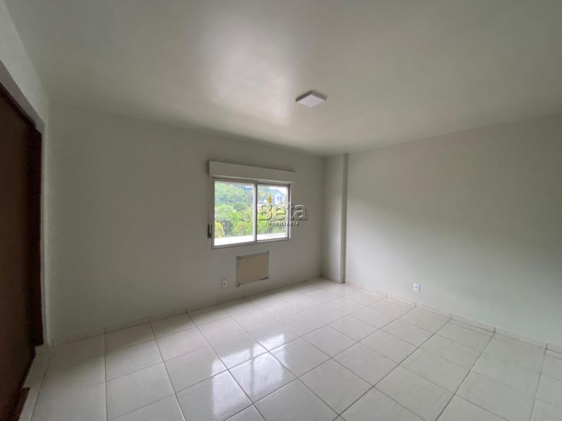 Apto para alugar no bairro CENTRO