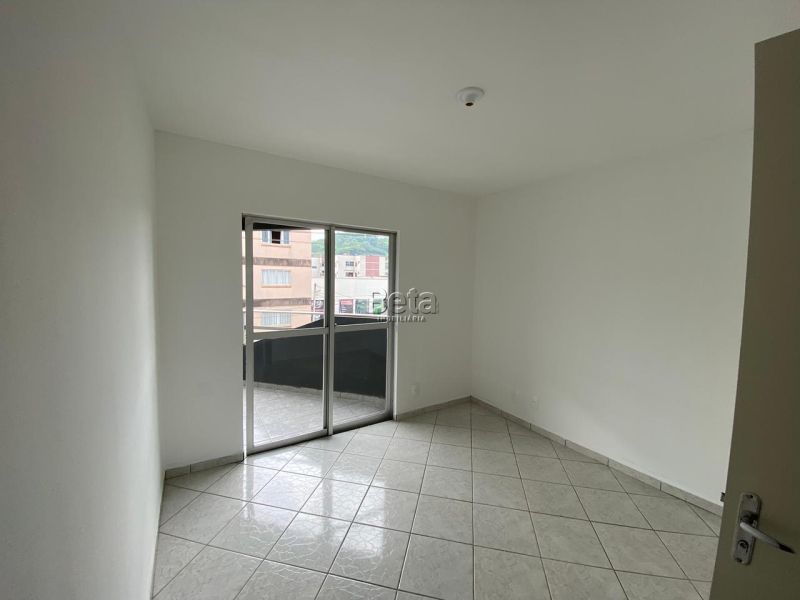 Apto para alugar no bairro CENTRO