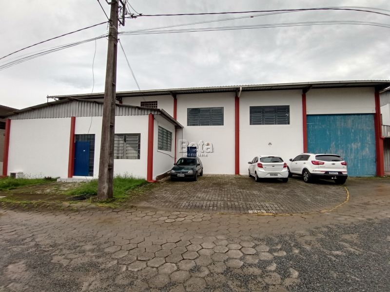 Galp�o, 550 m²  no bairro IMIGRANTES em GUARAMIRIM/SC - Loja Imobiliária o seu portal de imóveis para alugar, aluguel e locação