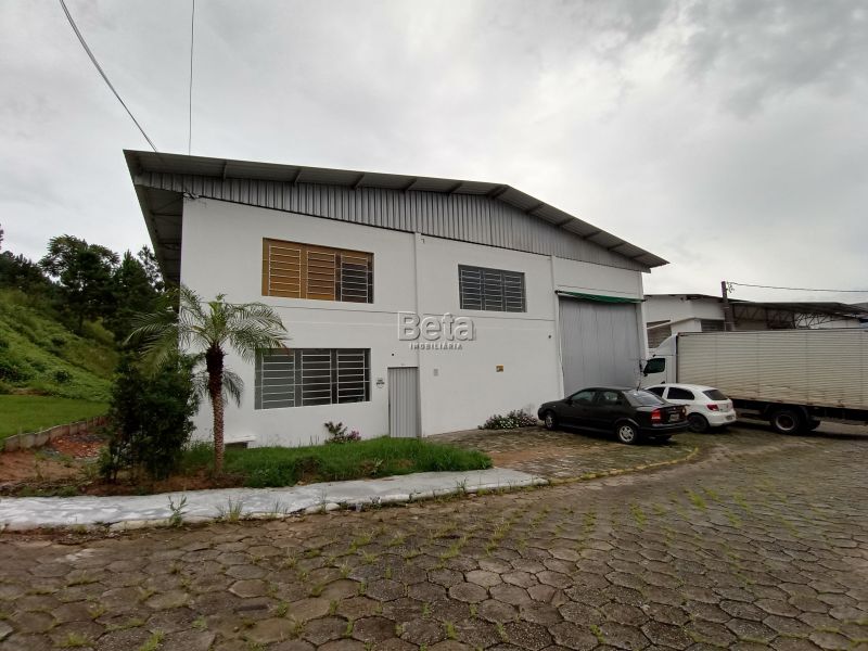 GalpÃ£o no bairro Imigrantes em Guaramirim