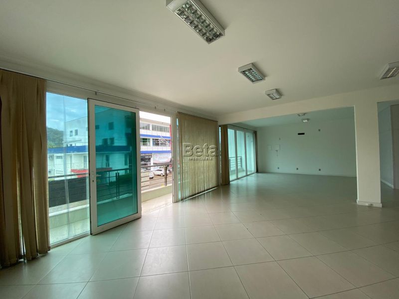 Sala para alugar no bairro BARRA DO RIO CERRO