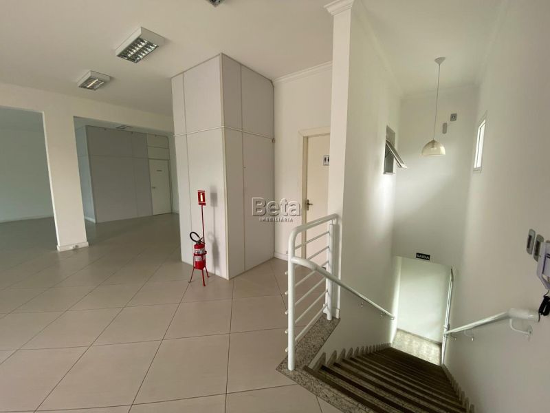 Sala para alugar no bairro BARRA DO RIO CERRO