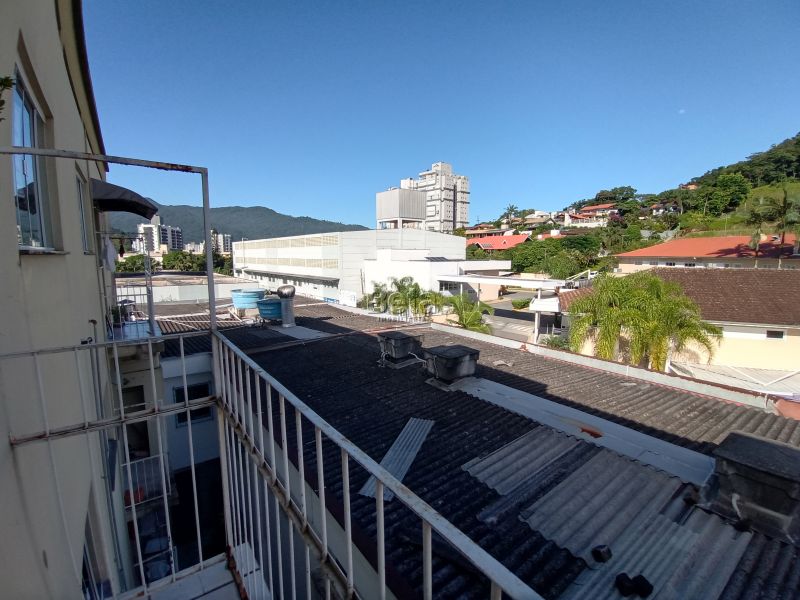 Apto para alugar no bairro CENTRO