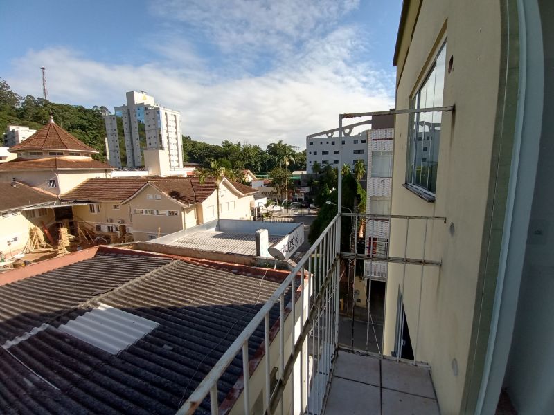 Apto para alugar no bairro CENTRO