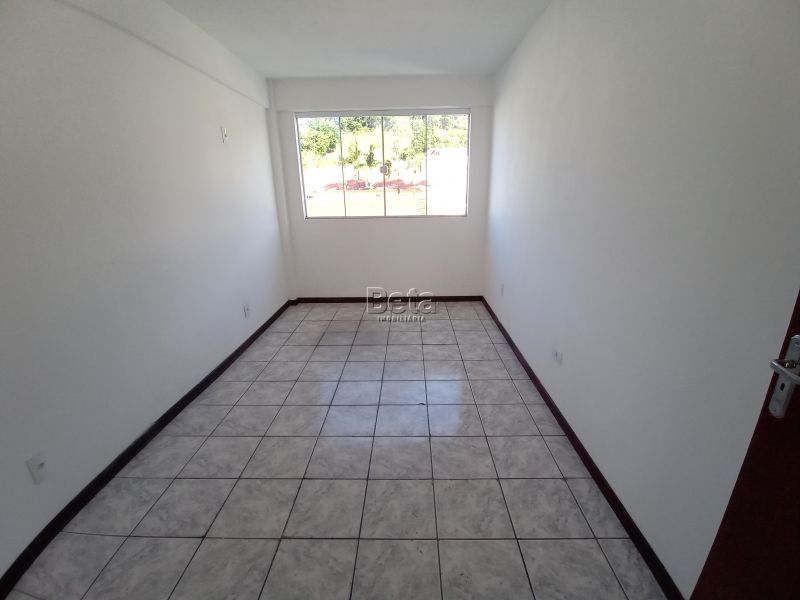 Apto para alugar no bairro CENTRO
