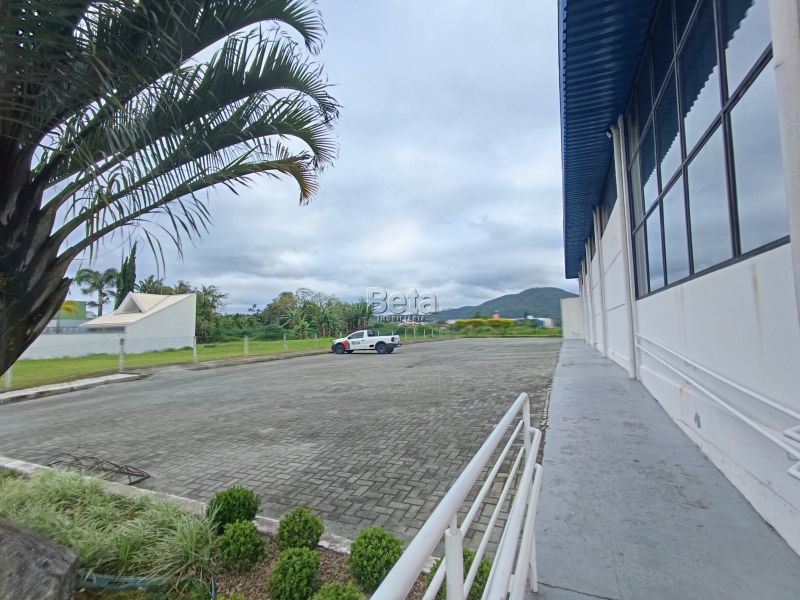 Galpão para alugar no bairro CENTRO
