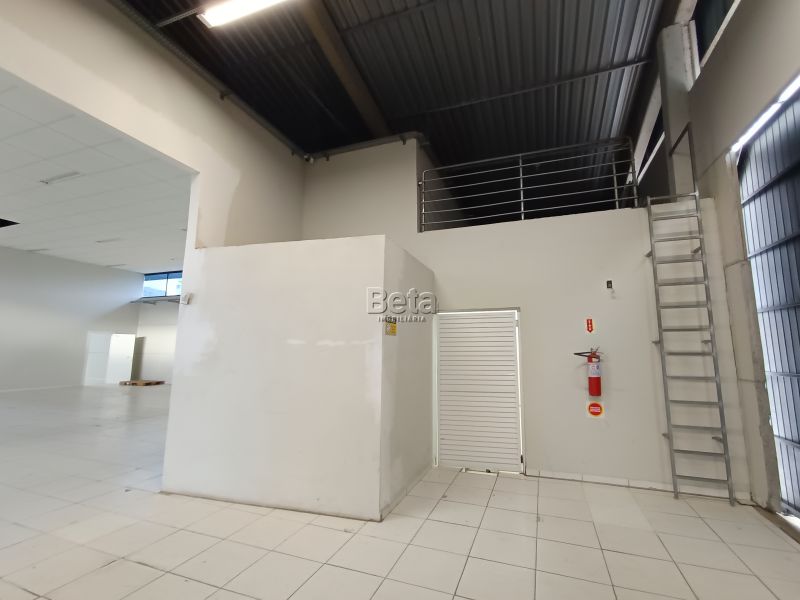 Galpão para alugar no bairro CENTRO