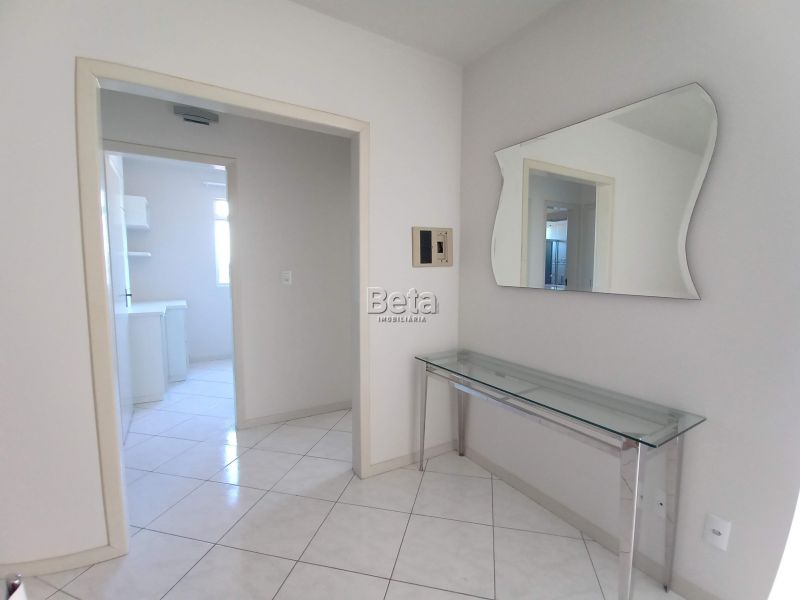 Apto para alugar no bairro CZERNIEWICZ