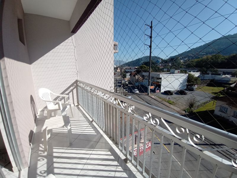 Apto para alugar no bairro CZERNIEWICZ