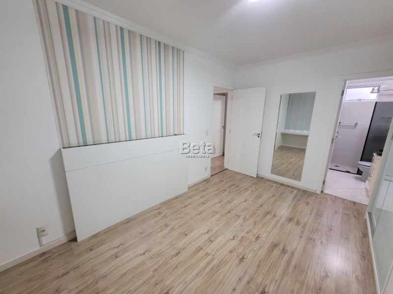 Apto para alugar no bairro CENTRO