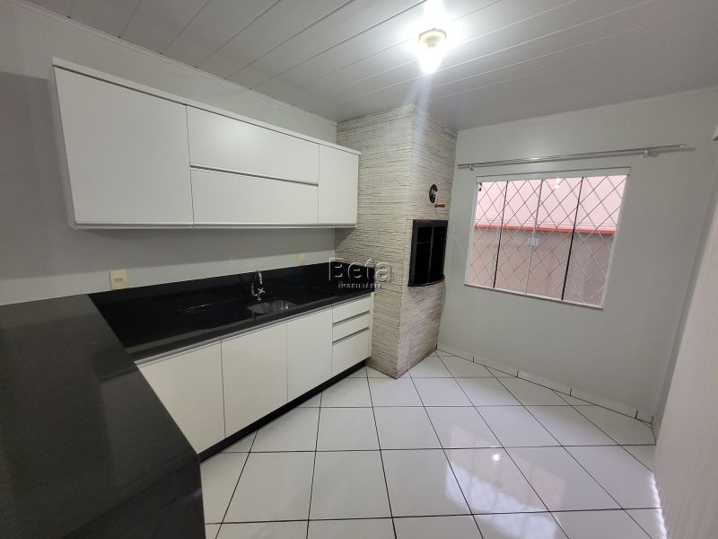 Casa para alugar no bairro BARRA DO RIO MOLHA