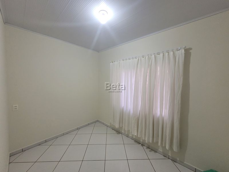 Casa para alugar no bairro BARRA DO RIO MOLHA