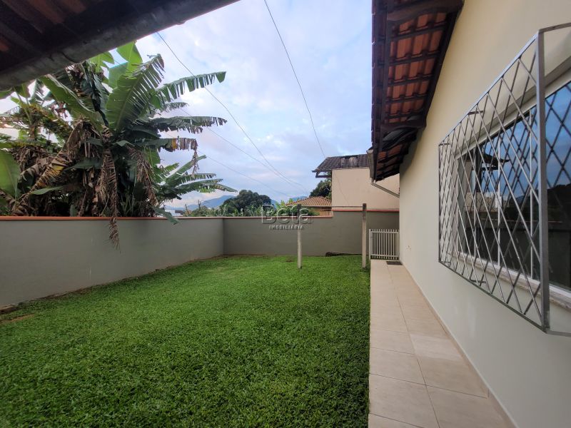 Casa para alugar no bairro BARRA DO RIO MOLHA