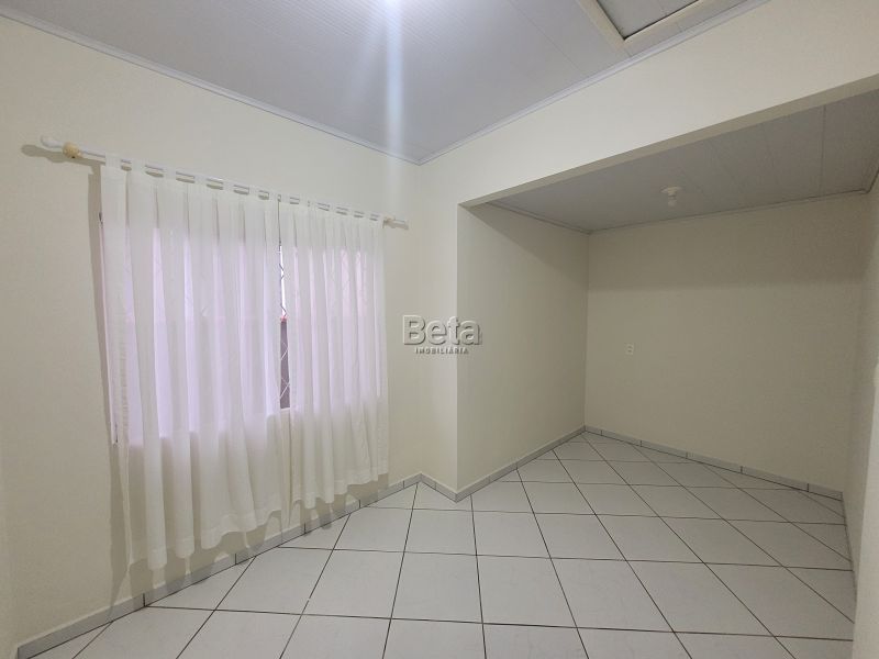 Casa para alugar no bairro BARRA DO RIO MOLHA