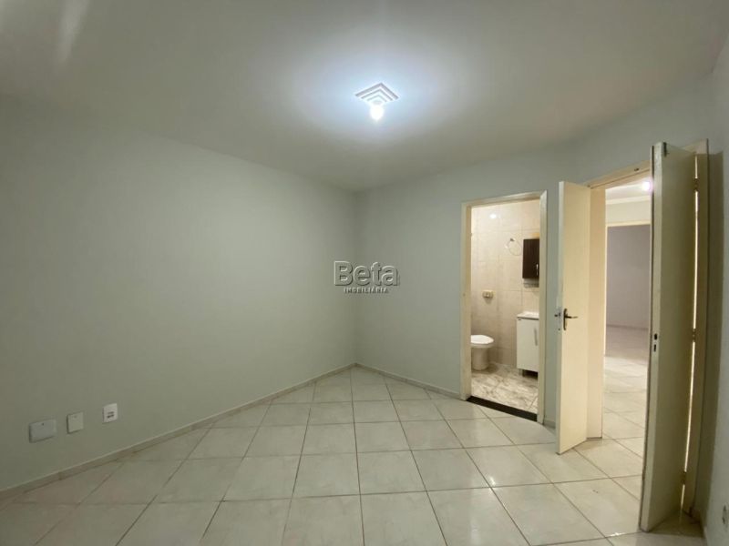 Apto para alugar no bairro CZERNIEWICZ