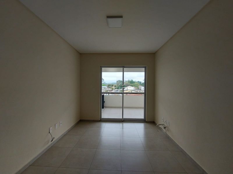 Apto para alugar no bairro VILA LALAU