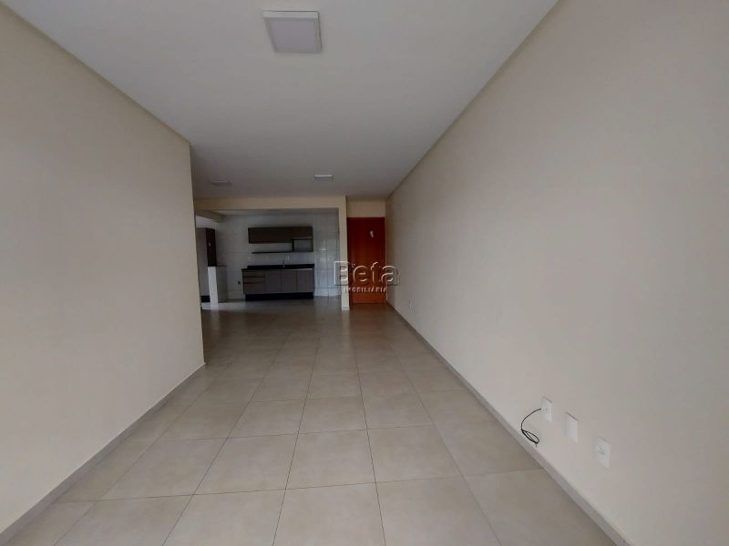 Apto para alugar no bairro VILA LALAU