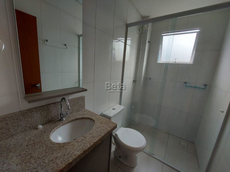 Apto para alugar no bairro VILA LALAU