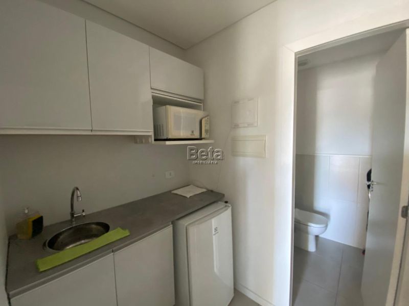 Sala para alugar no bairro JARAGUA ESQUERDO