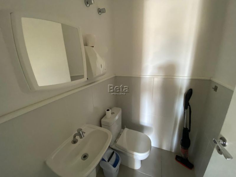 Sala para alugar no bairro JARAGUA ESQUERDO