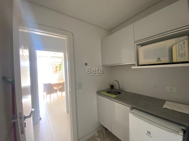 Sala para alugar no bairro JARAGUA ESQUERDO