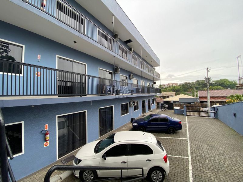 Apto para alugar no bairro JARAGUA ESQUERDO