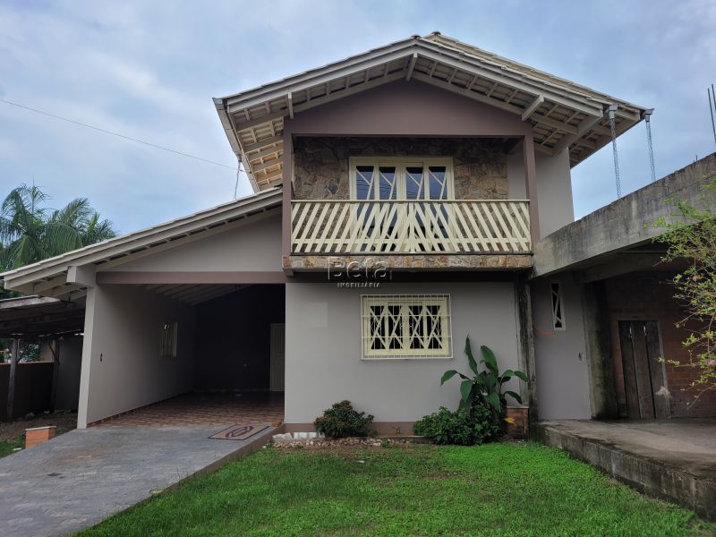 Casa para alugar no bairro JARAGUA 99