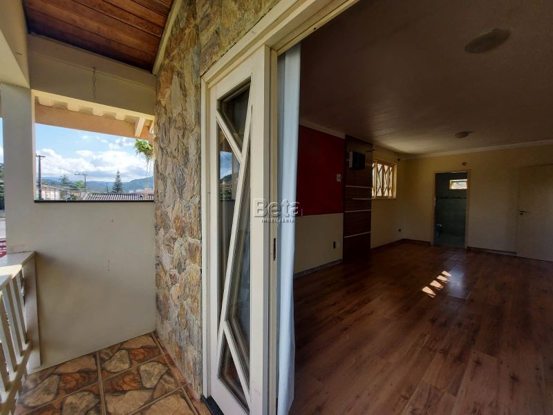 Casa para alugar no bairro JARAGUA 99