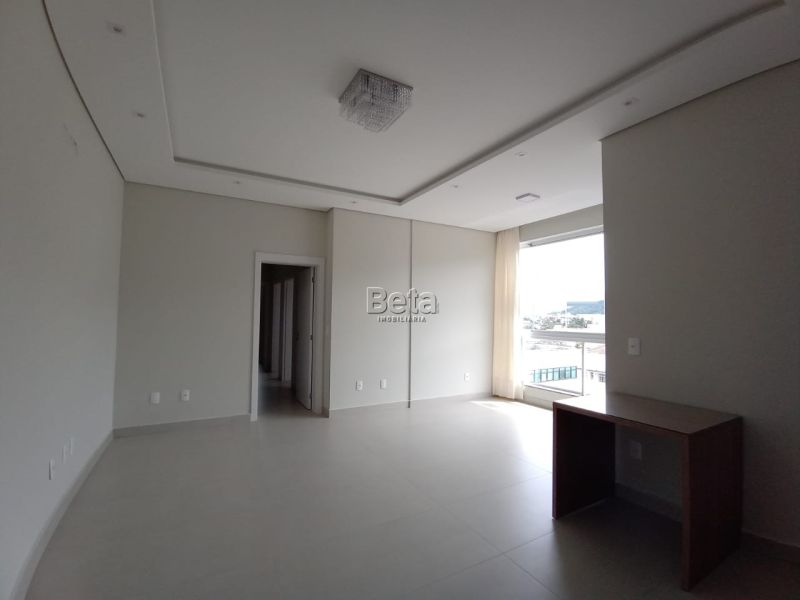 Apto para alugar no bairro CENTRO