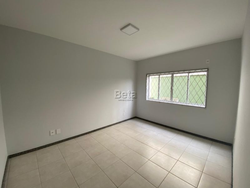 Apto para alugar no bairro CENTRO